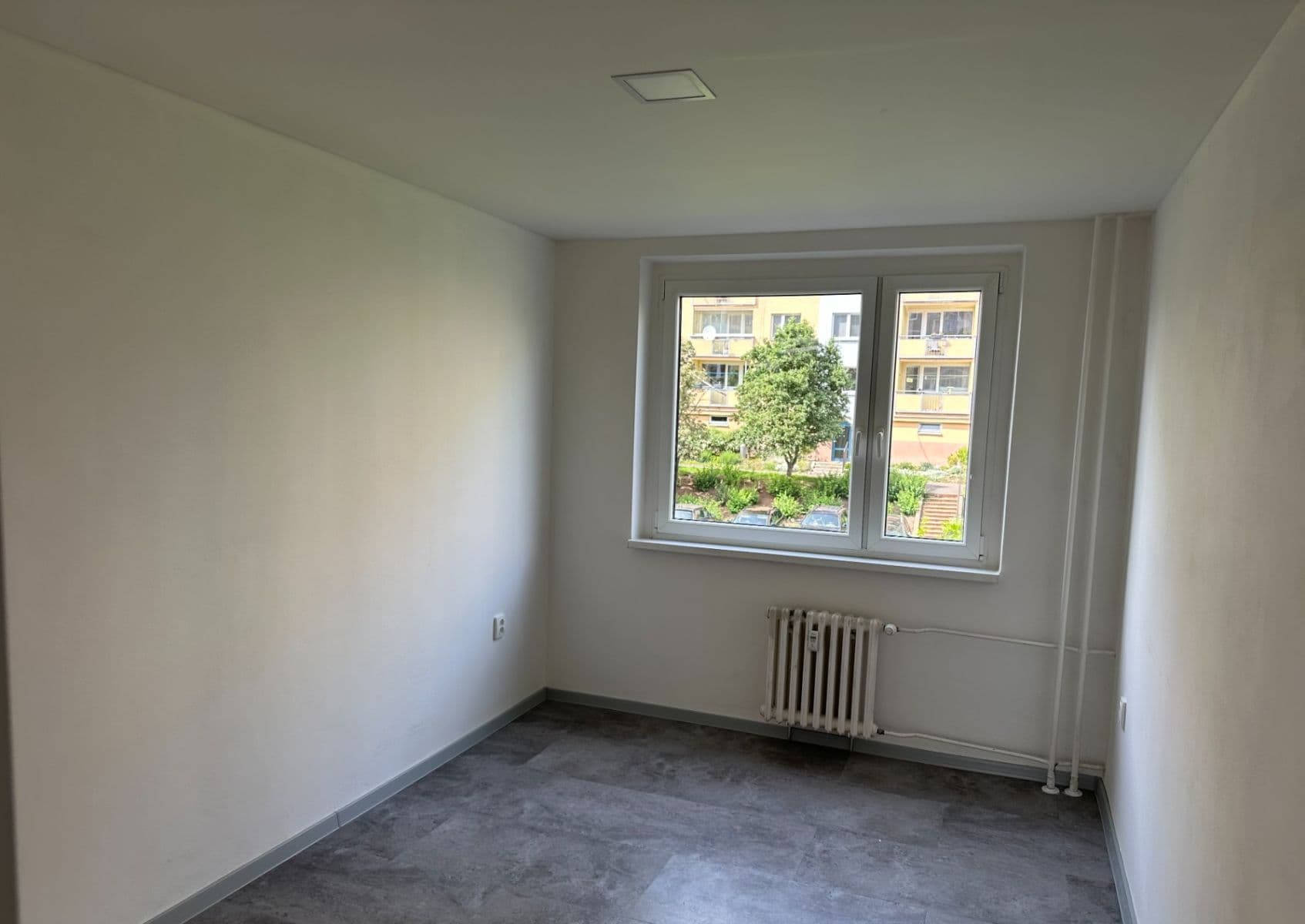 Prenájom bytu 3-izbový 78 m², Poláčkova, Ústí nad Labem, Ústecký kraj Prenájom bytu 3-izbový 78 m², Poláčkova, Ústí nad Labem, Ústecký kraj