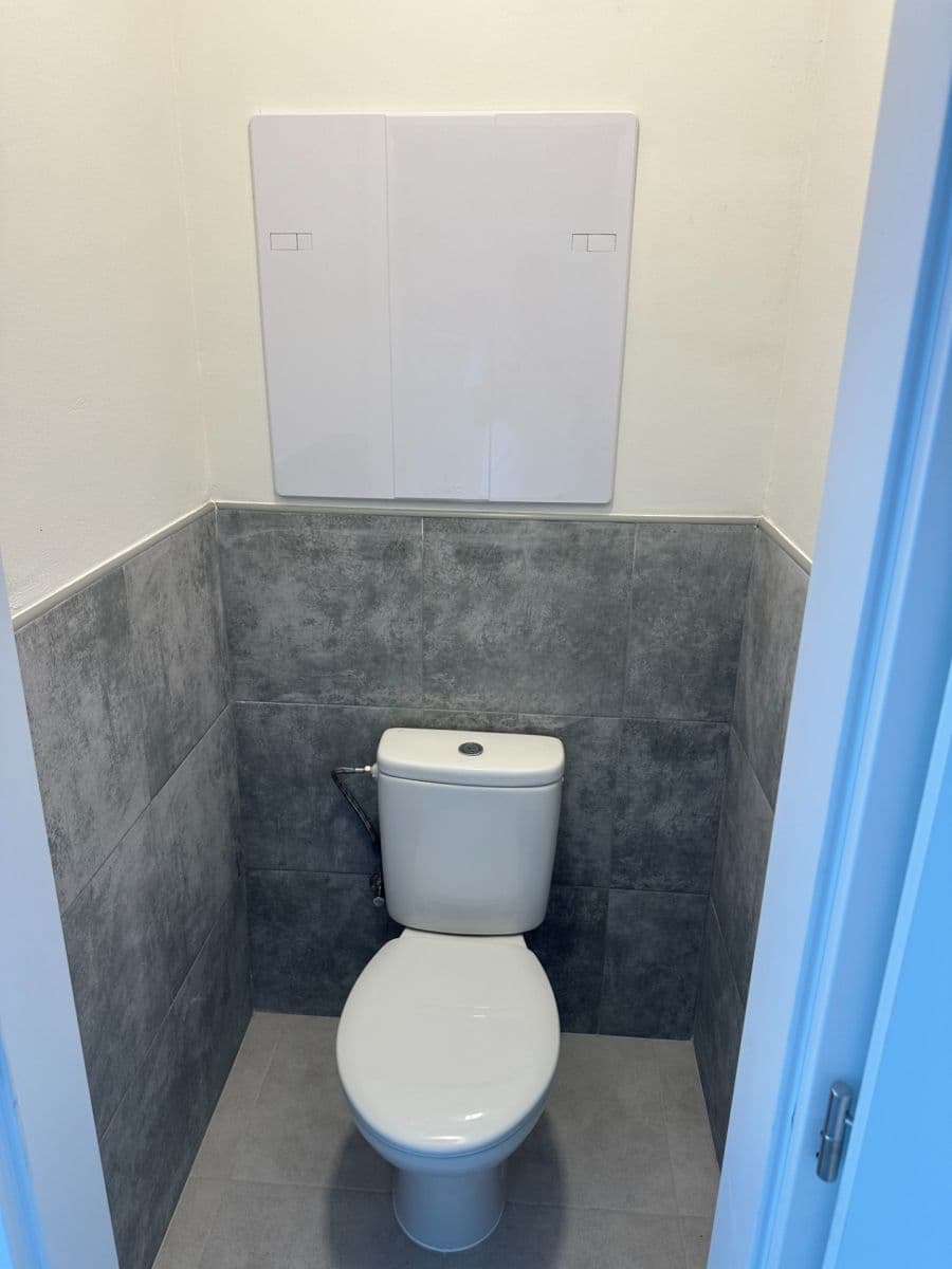 Prenájom bytu 3-izbový 78 m², Poláčkova, Ústí nad Labem, Ústecký kraj Prenájom bytu 3-izbový 78 m², Poláčkova, Ústí nad Labem, Ústecký kraj