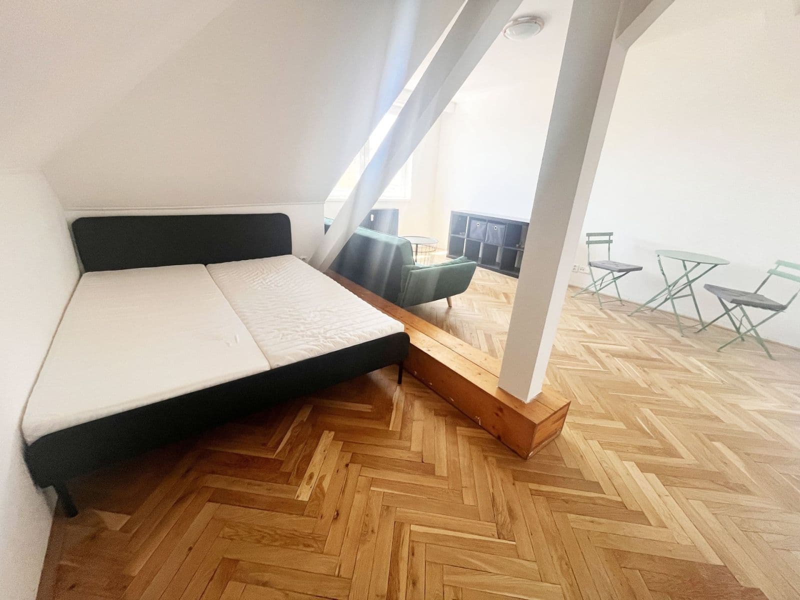 Prenájom bytu 2-izbový 52 m², Jindřicha Plachty, Praha, Praha Prenájom bytu 2-izbový 52 m², Jindřicha Plachty, Praha, Praha