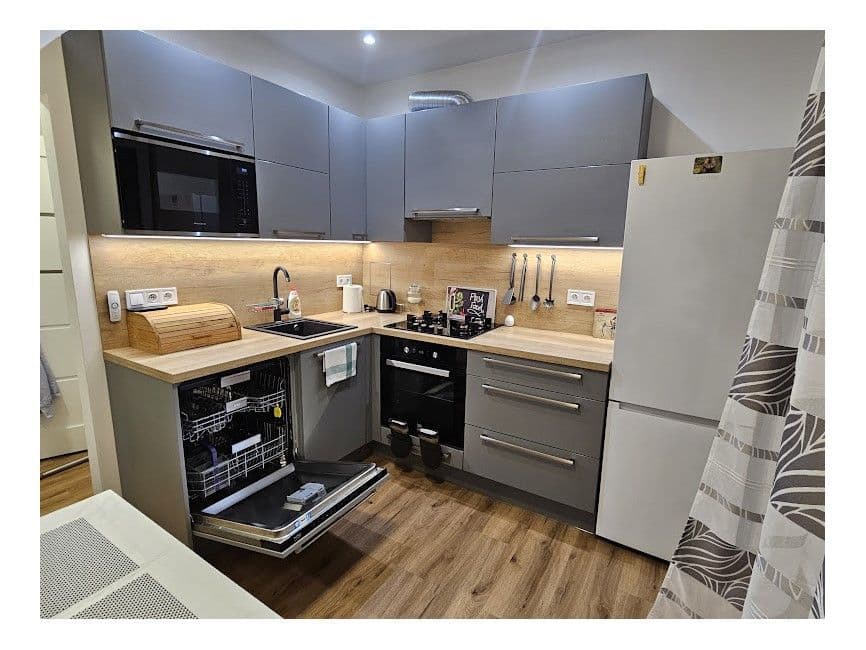 Prenájom bytu 1-izbový 36 m², Za Hládkovem, Praha, Praha Prenájom bytu 1-izbový 36 m², Za Hládkovem, Praha, Praha
