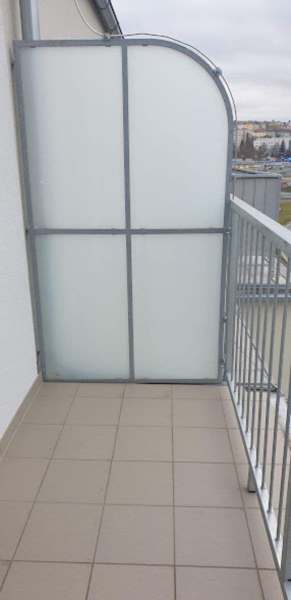 Prenájom bytu 1-izbový 36 m², Za Hládkovem, Praha, Praha Prenájom bytu 1-izbový 36 m², Za Hládkovem, Praha, Praha