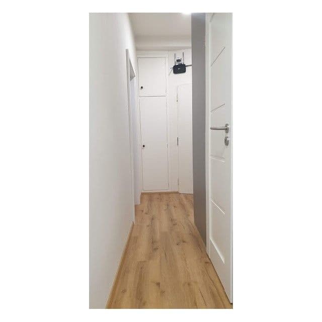 Prenájom bytu 1-izbový 36 m², Za Hládkovem, Praha, Praha Prenájom bytu 1-izbový 36 m², Za Hládkovem, Praha, Praha
