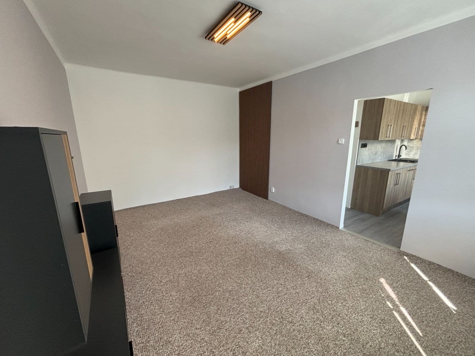 Prenájom bytu 1-izbový 35 m², Karvinská, Havířov, Moravskoslezský kraj Prenájom bytu 1-izbový 35 m², Karvinská, Havířov, Moravskoslezský kraj