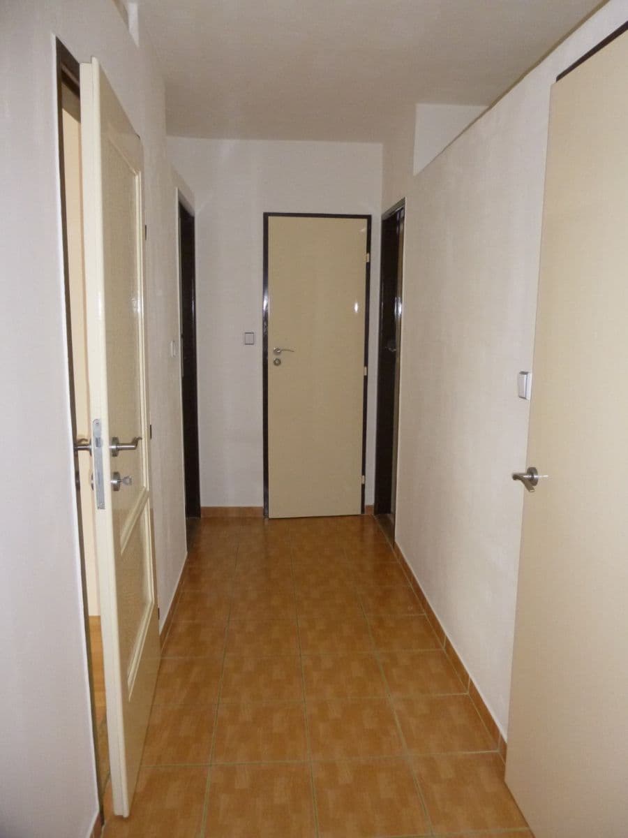 Prenájom bytu 2-izbový 48 m², Bělohorská, Praha, Praha Prenájom bytu 2-izbový 48 m², Bělohorská, Praha, Praha