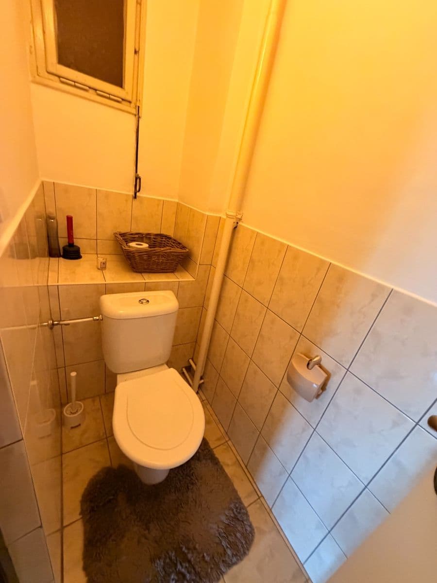 Prenájom bytu 2-izbový 48 m², Bělohorská, Praha, Praha Prenájom bytu 2-izbový 48 m², Bělohorská, Praha, Praha