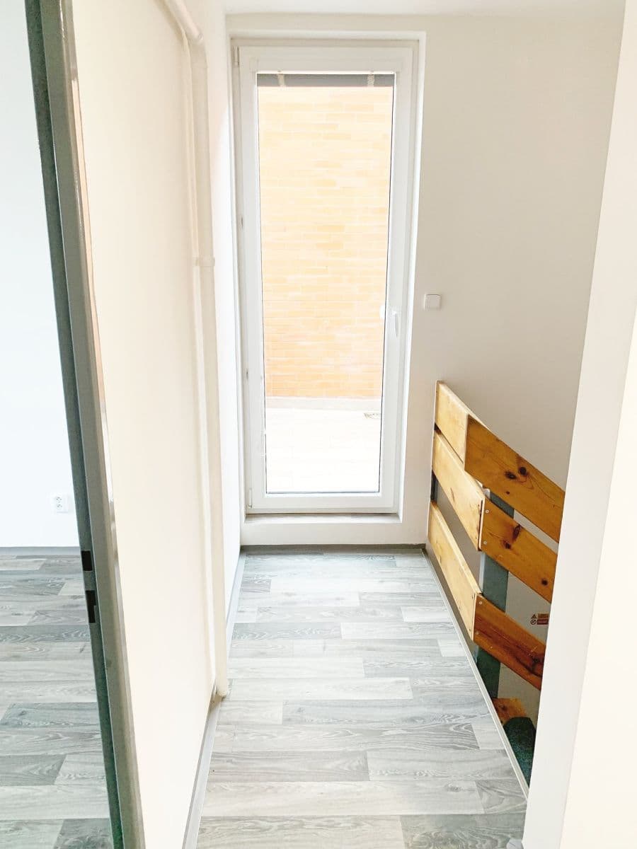 Prenájom bytu 170 m², Krohova, Praha, Praha Prenájom bytu 170 m², Krohova, Praha, Praha
