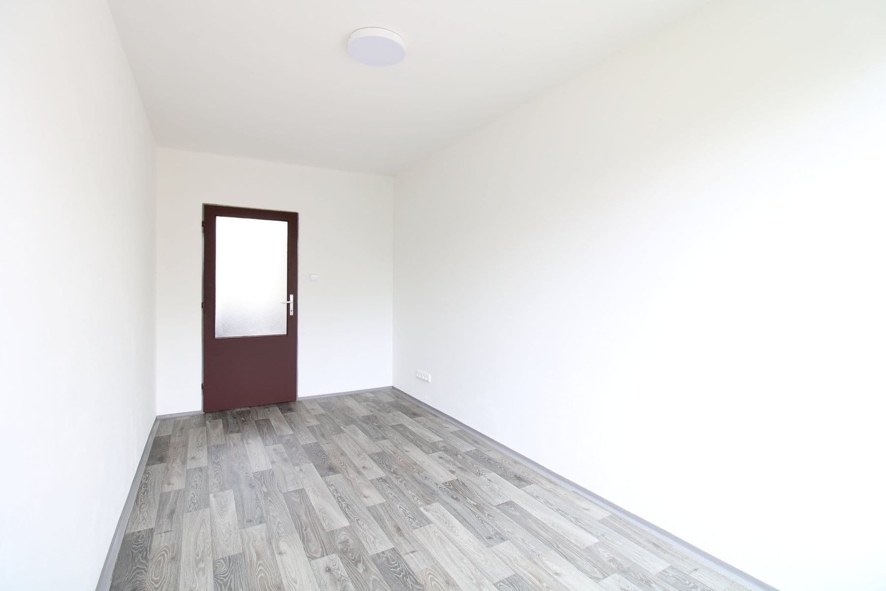 Prenájom bytu 170 m², Krohova, Praha, Praha Prenájom bytu 170 m², Krohova, Praha, Praha