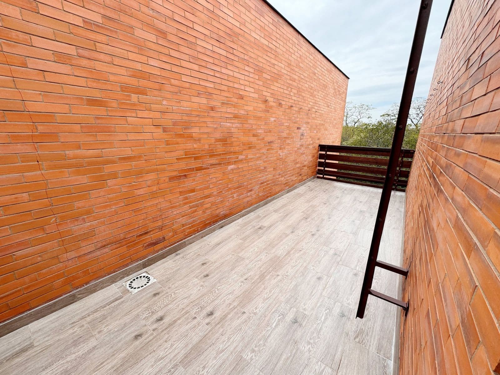 Prenájom bytu 170 m², Krohova, Praha, Praha Prenájom bytu 170 m², Krohova, Praha, Praha