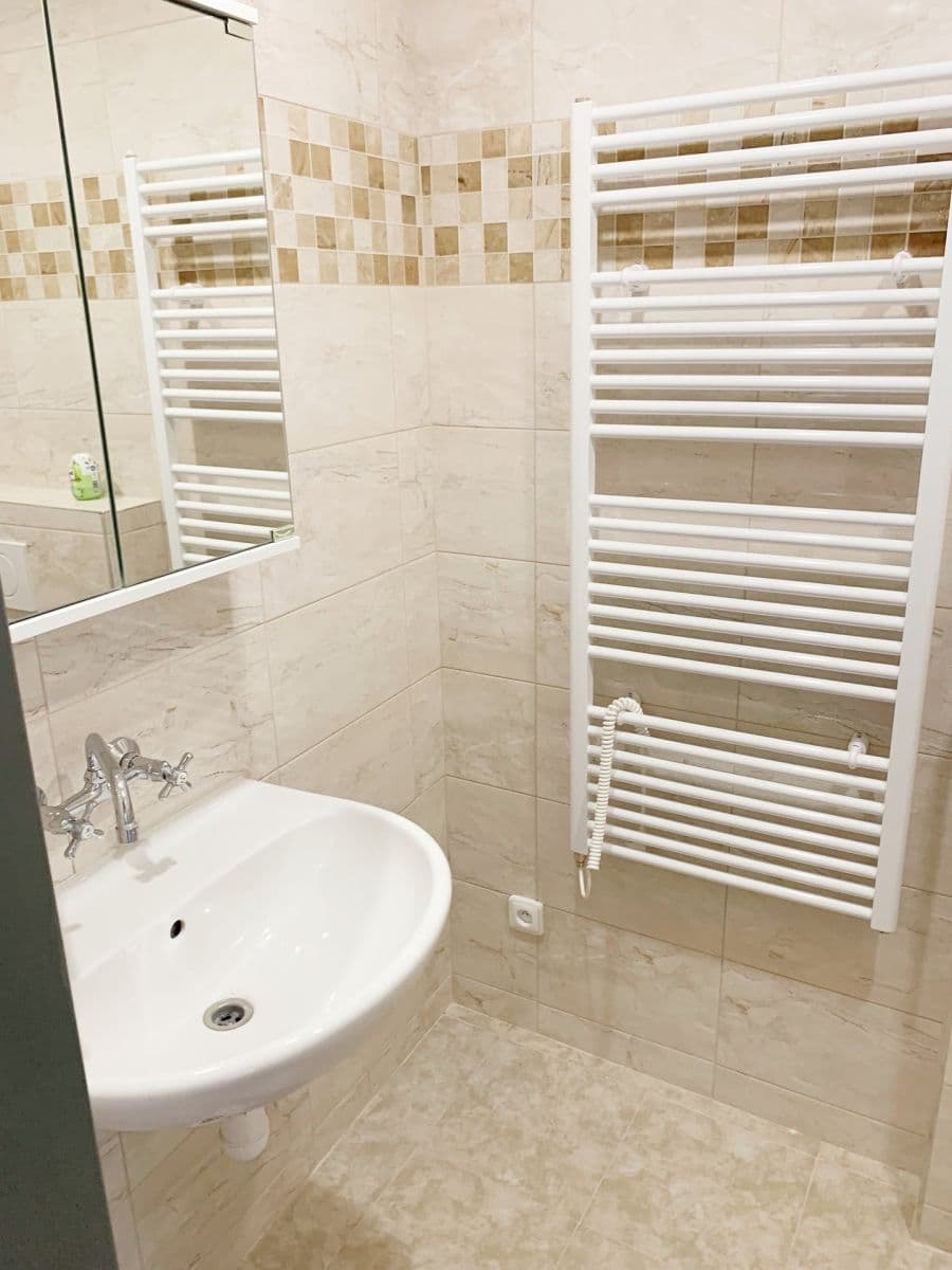 Prenájom bytu 170 m², Krohova, Praha, Praha Prenájom bytu 170 m², Krohova, Praha, Praha