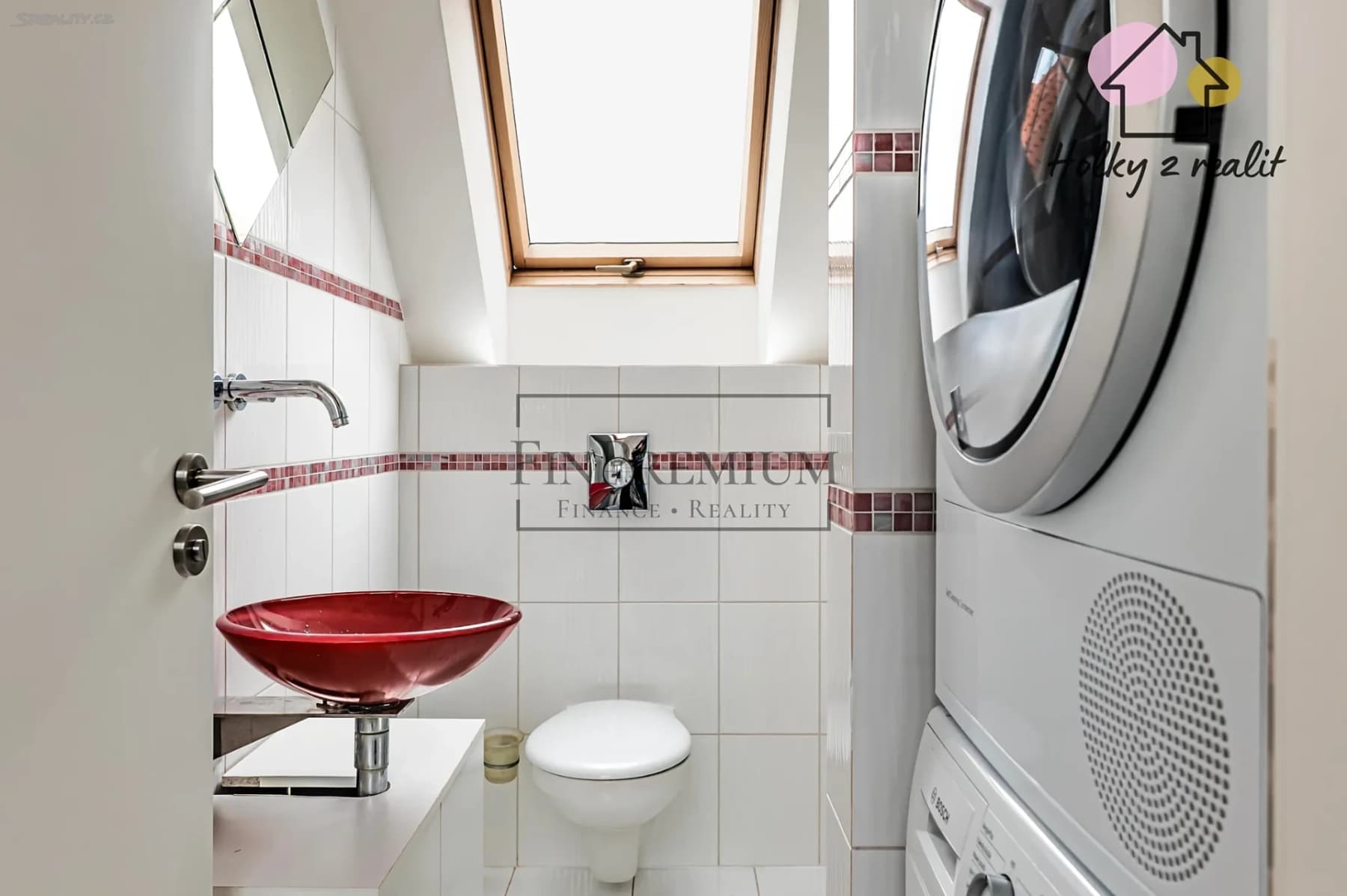 Predaj bytu 4-izbový 108 m², Lomená, Jesenice, Středočeský kraj Predaj bytu 4-izbový 108 m², Lomená, Jesenice, Středočeský kraj