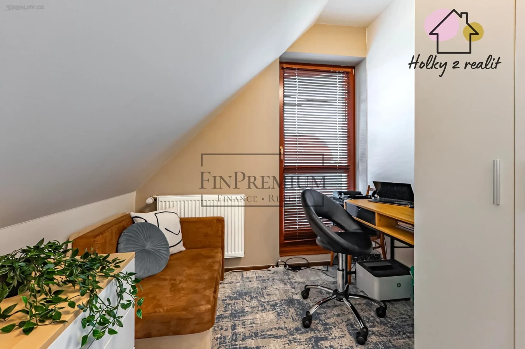 Predaj bytu 4-izbový 108 m², Lomená, Jesenice, Středočeský kraj Predaj bytu 4-izbový 108 m², Lomená, Jesenice, Středočeský kraj