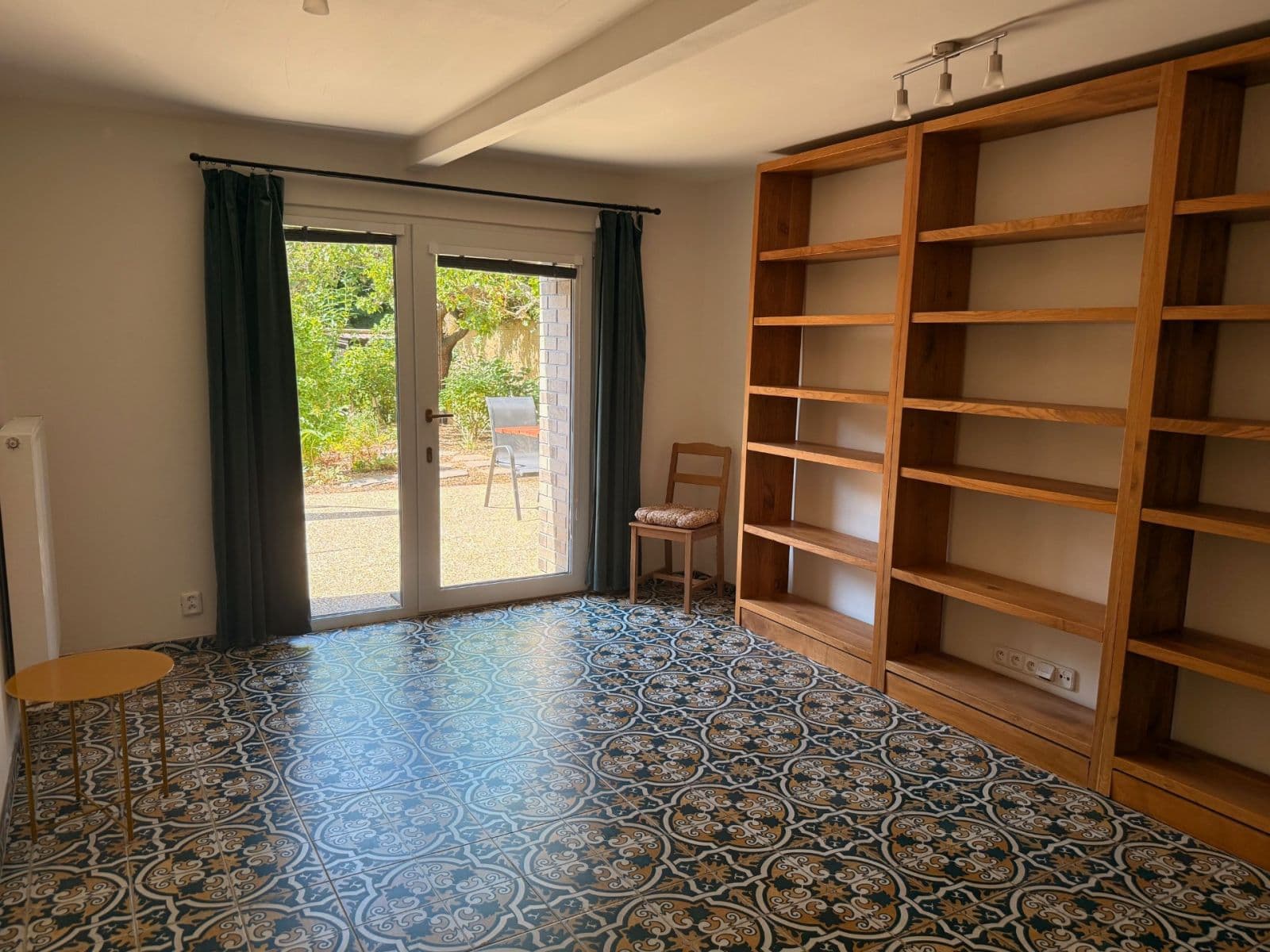 Prenájom bytu 2-izbový 65 m², Uhříněveská, Praha, Praha Prenájom bytu 2-izbový 65 m², Uhříněveská, Praha, Praha
