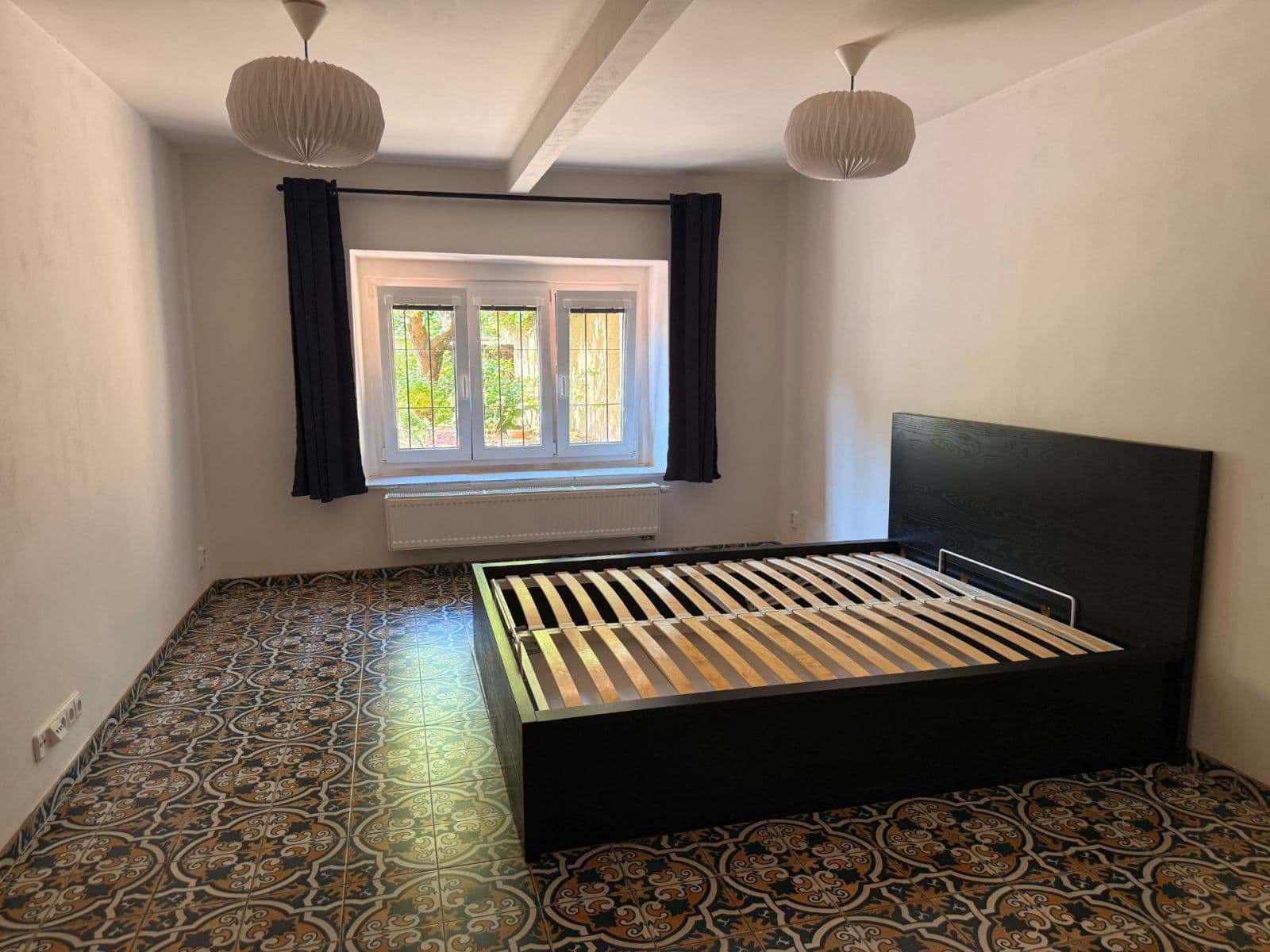 Prenájom bytu 2-izbový 65 m², Uhříněveská, Praha, Praha Prenájom bytu 2-izbový 65 m², Uhříněveská, Praha, Praha