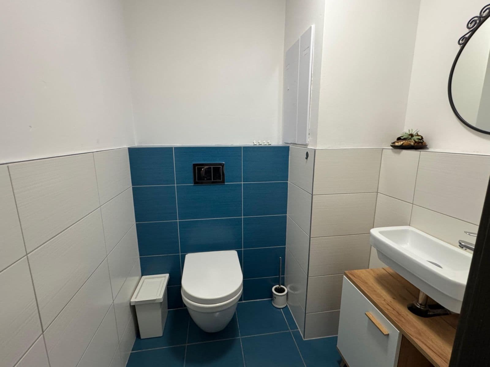 Prenájom bytu 3-izbový 78 m², Modrého, Praha, Praha Prenájom bytu 3-izbový 78 m², Modrého, Praha, Praha