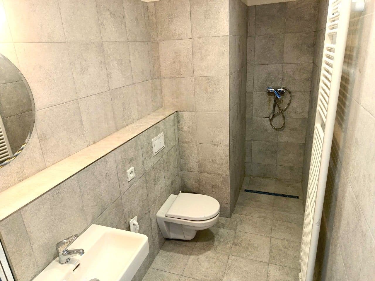 Prenájom bytu 1-izbový 23 m², Perucká, Praha, Praha Prenájom bytu 1-izbový 23 m², Perucká, Praha, Praha