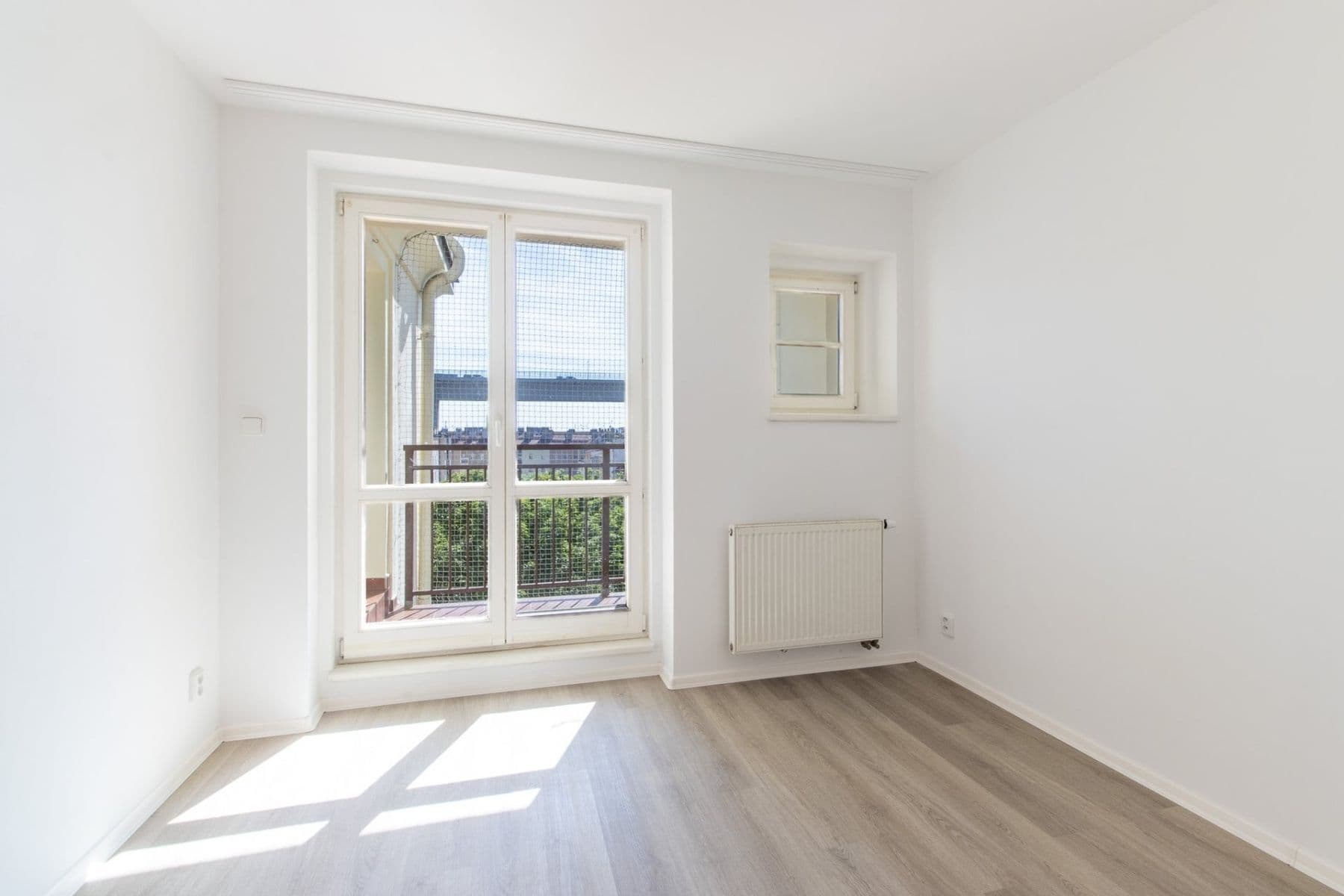 Prenájom bytu 3-izbový 78 m², Nezamyslova, Praha, Praha Prenájom bytu 3-izbový 78 m², Nezamyslova, Praha, Praha