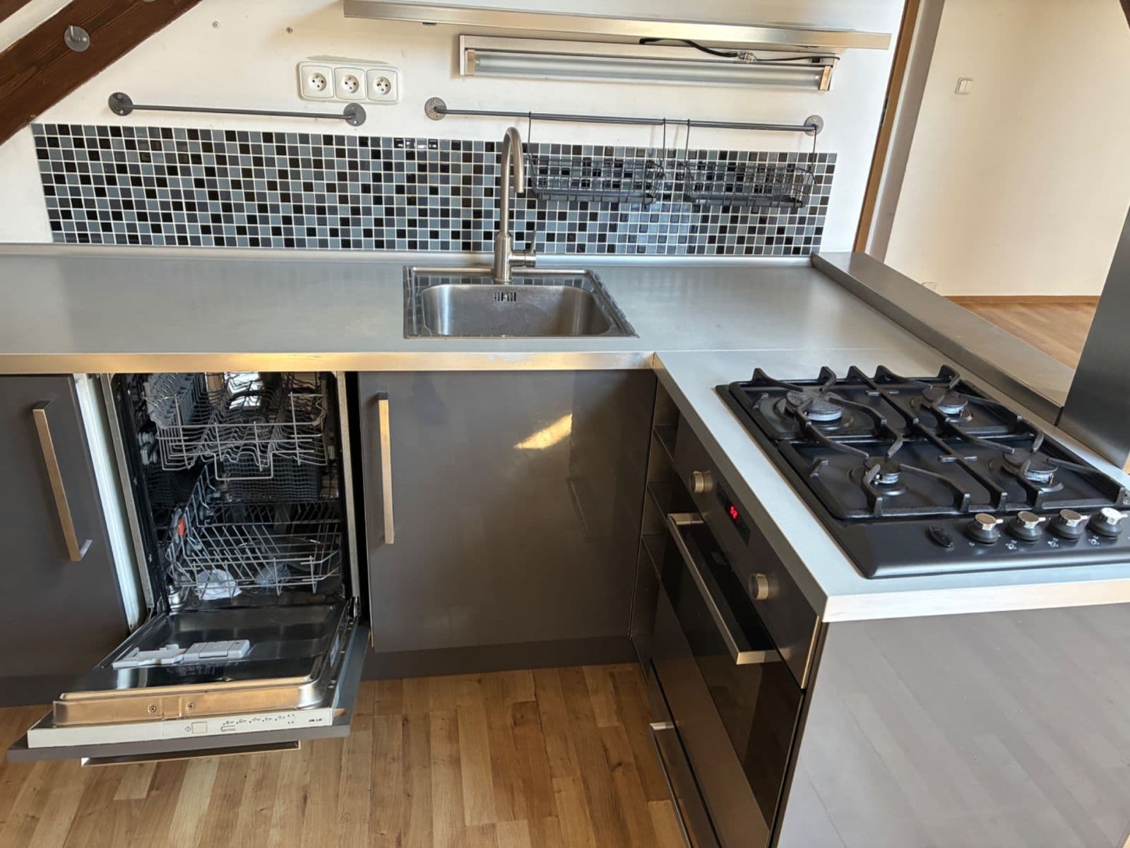 Prenájom bytu 2-izbový 63 m², Musílkova, Praha, Praha Prenájom bytu 2-izbový 63 m², Musílkova, Praha, Praha
