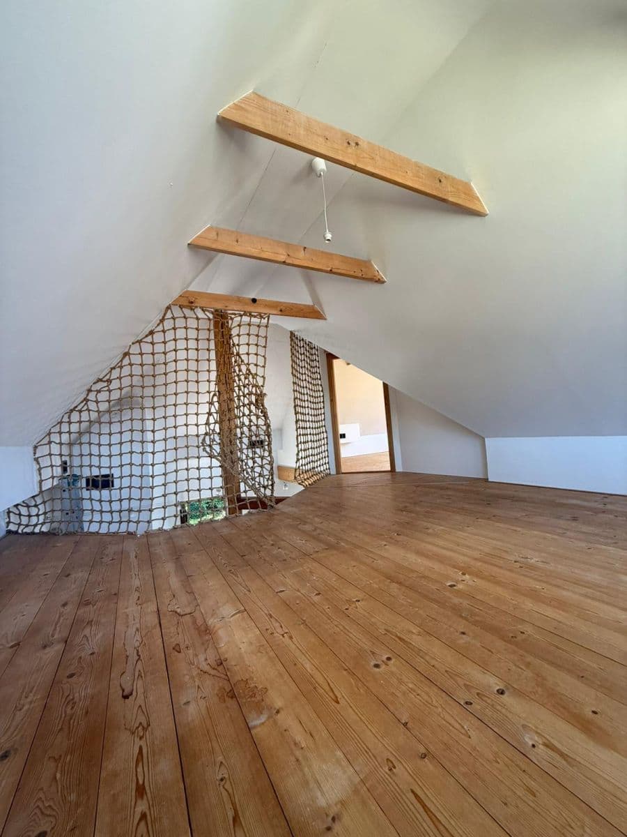 Predaj domu 119 m², pozemok 478 m², Ke Lhotě, Dolní Břežany, Středočeský kraj Predaj domu 119 m², pozemok 478 m², Ke Lhotě, Dolní Břežany, Středočeský kraj