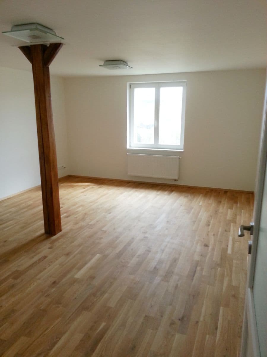 Prenájom bytu 3-izbový 80 m², Ve Střešovičkách, Praha, Praha Prenájom bytu 3-izbový 80 m², Ve Střešovičkách, Praha, Praha