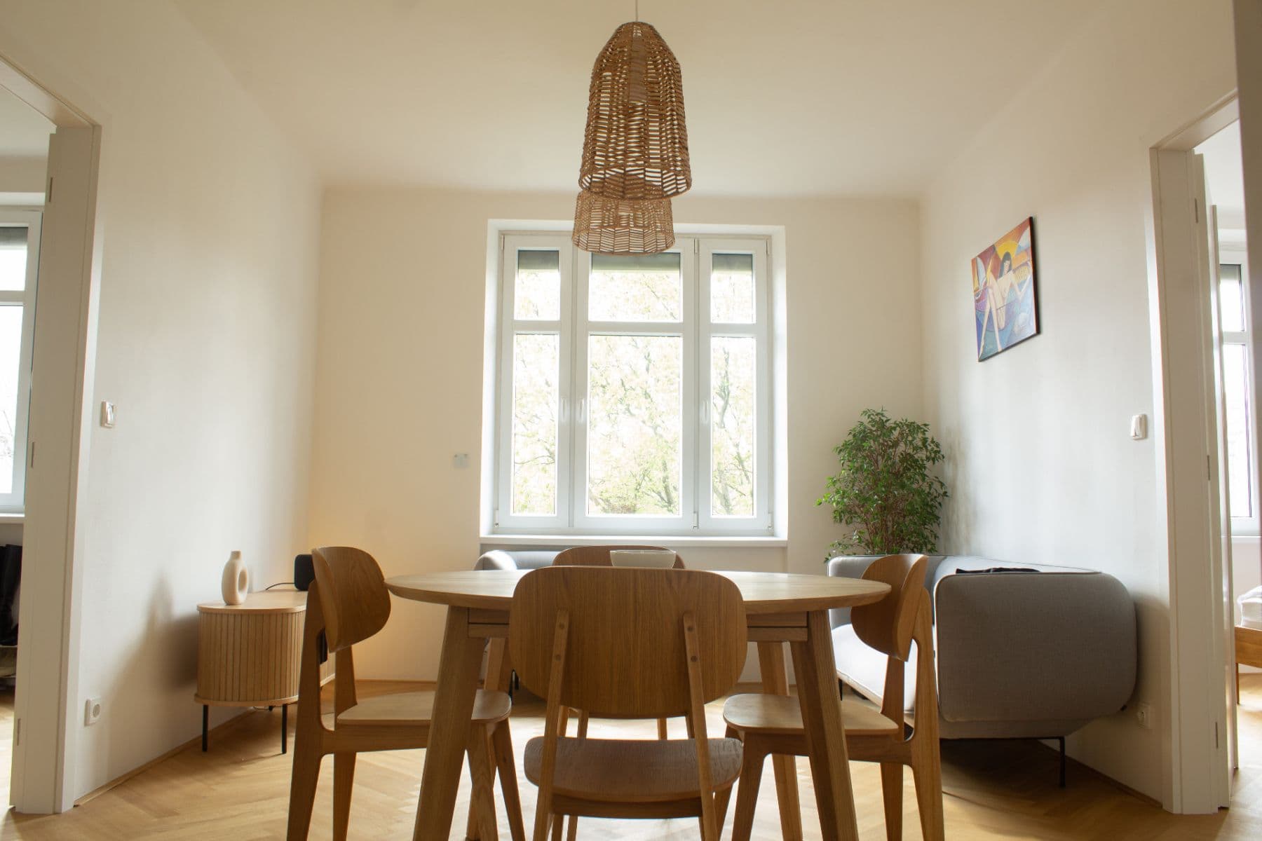 Prenájom bytu 3-izbový 69 m², Čajkovského, Praha, Praha Prenájom bytu 3-izbový 69 m², Čajkovského, Praha, Praha