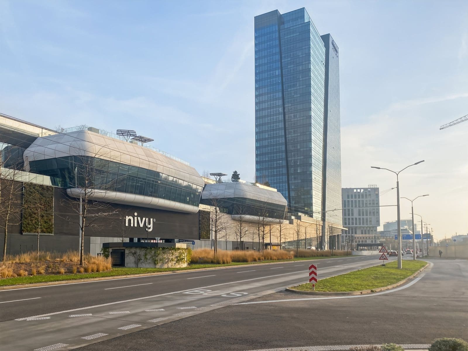 Prenájom kancelárie 60 m², Mlynské nivy, Ružinov, Bratislavský kraj Prenájom kancelárie 60 m², Mlynské nivy, Ružinov, Bratislavský kraj