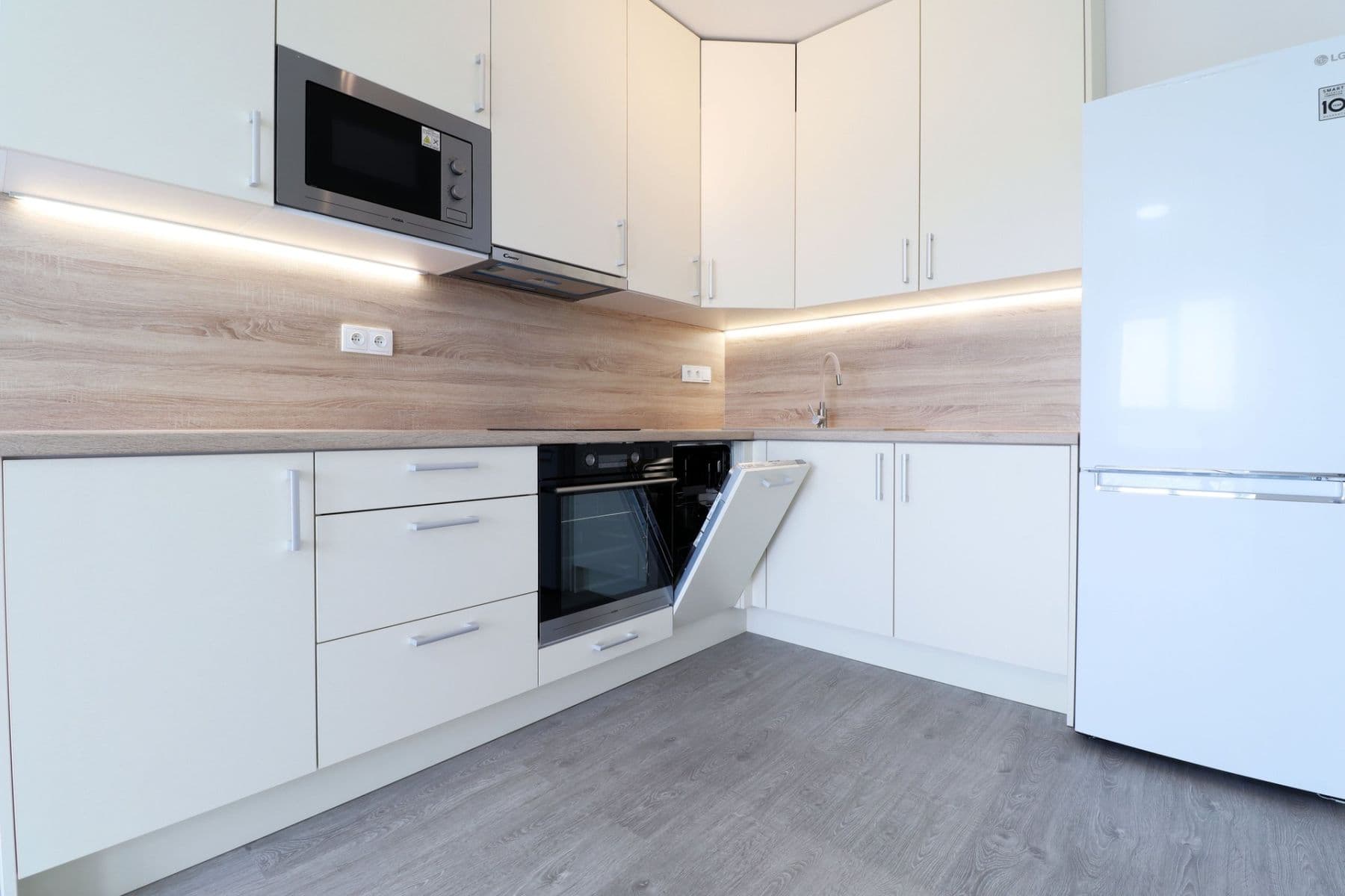 Prenájom bytu 2-izbový 46 m², Baarové, Praha, Praha Prenájom bytu 2-izbový 46 m², Baarové, Praha, Praha