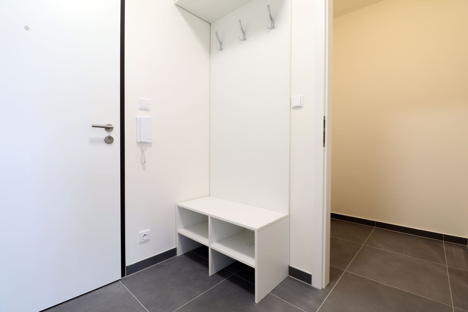 Prenájom bytu 2-izbový 46 m², Baarové, Praha, Praha Prenájom bytu 2-izbový 46 m², Baarové, Praha, Praha
