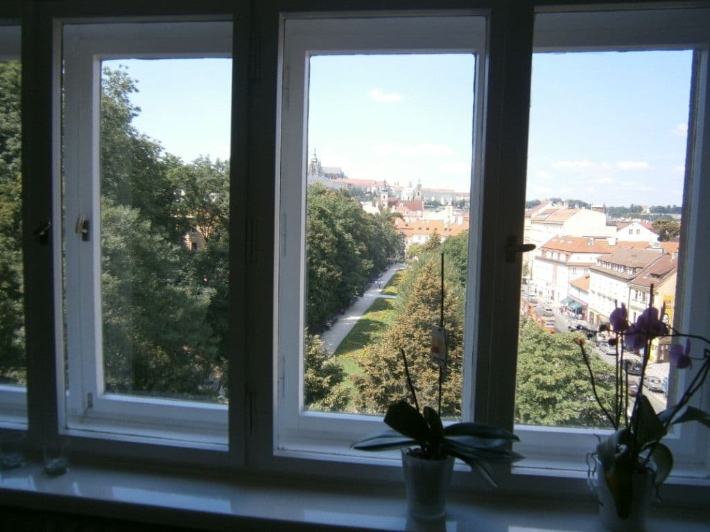 Prenájom bytu 3-izbový 98 m², Újezd, Praha, Praha Prenájom bytu 3-izbový 98 m², Újezd, Praha, Praha