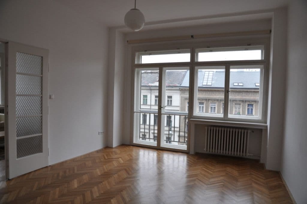 Prenájom bytu 3-izbový 98 m², Újezd, Praha, Praha Prenájom bytu 3-izbový 98 m², Újezd, Praha, Praha