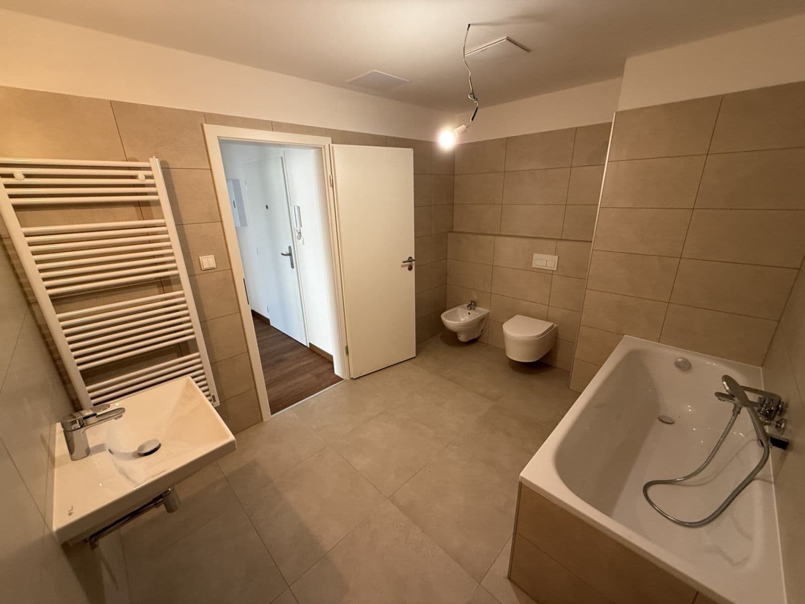 Prenájom bytu 1-izbový 33 m², Kounická, Český Brod, Středočeský kraj Prenájom bytu 1-izbový 33 m², Kounická, Český Brod, Středočeský kraj
