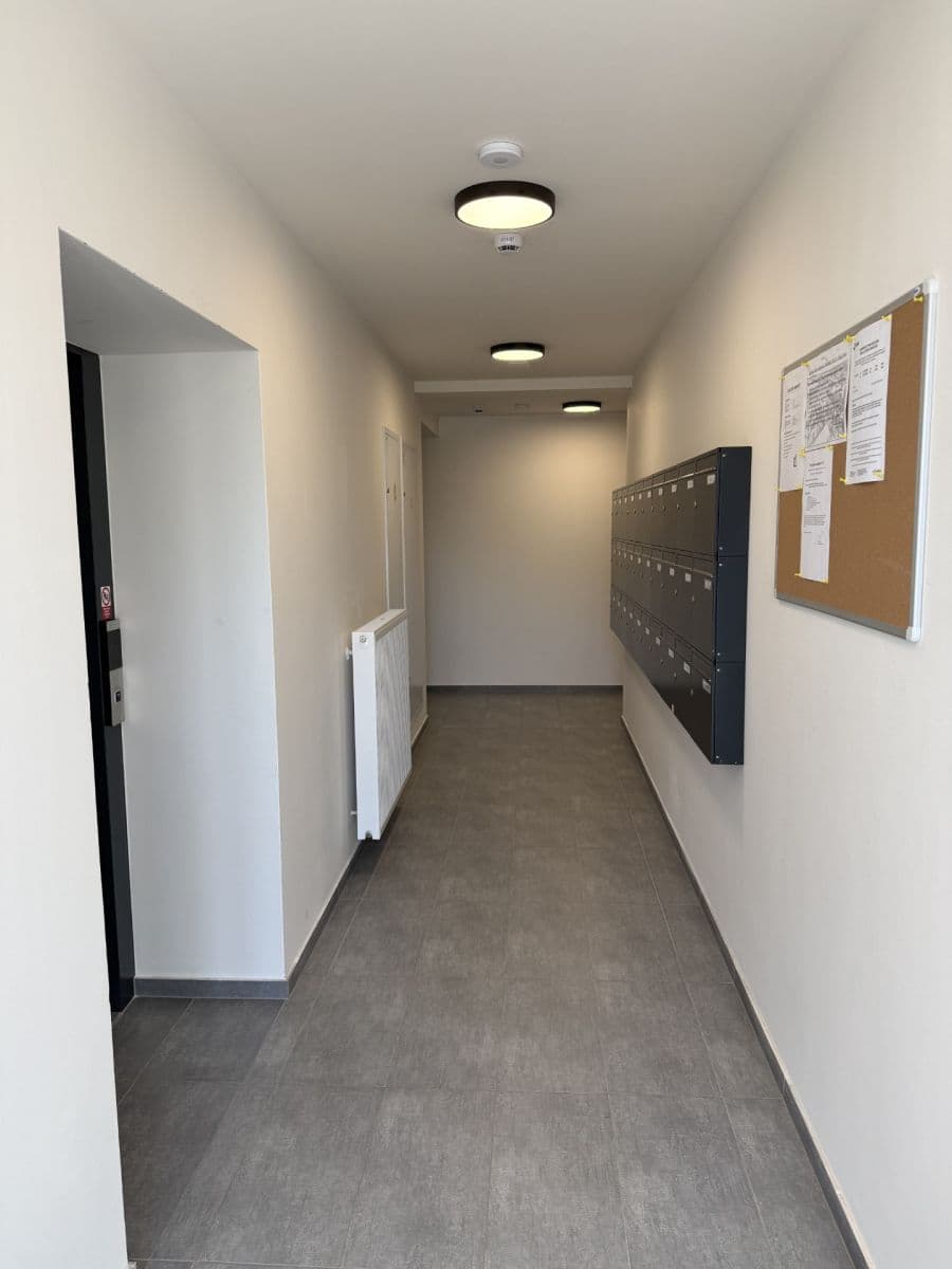 Prenájom bytu 1-izbový 33 m², Kounická, Český Brod, Středočeský kraj Prenájom bytu 1-izbový 33 m², Kounická, Český Brod, Středočeský kraj