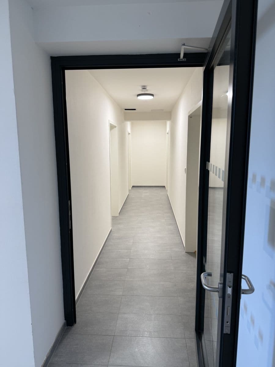 Prenájom bytu 1-izbový 33 m², Kounická, Český Brod, Středočeský kraj Prenájom bytu 1-izbový 33 m², Kounická, Český Brod, Středočeský kraj