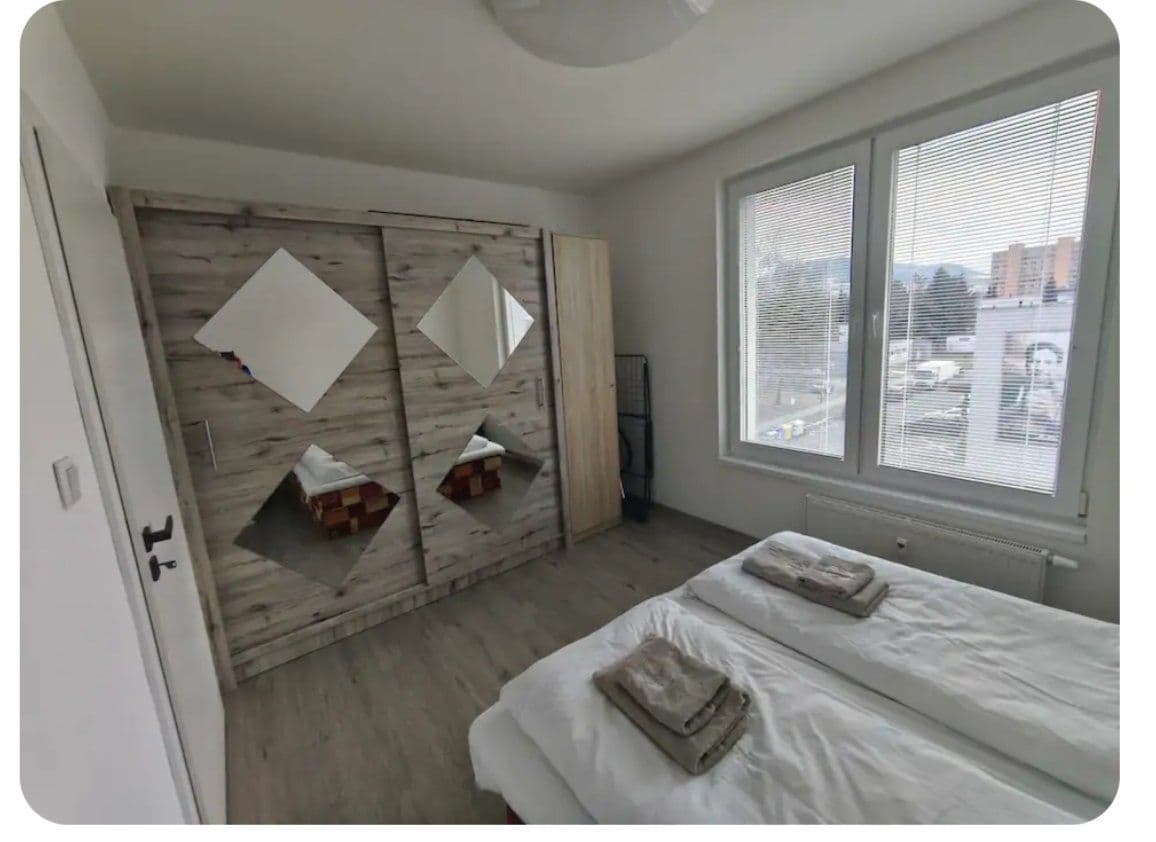 Prenájom bytu 45 m², Bystrická cesta A, Ružomberok, Žilinský kraj Prenájom bytu 45 m², Bystrická cesta A, Ružomberok, Žilinský kraj