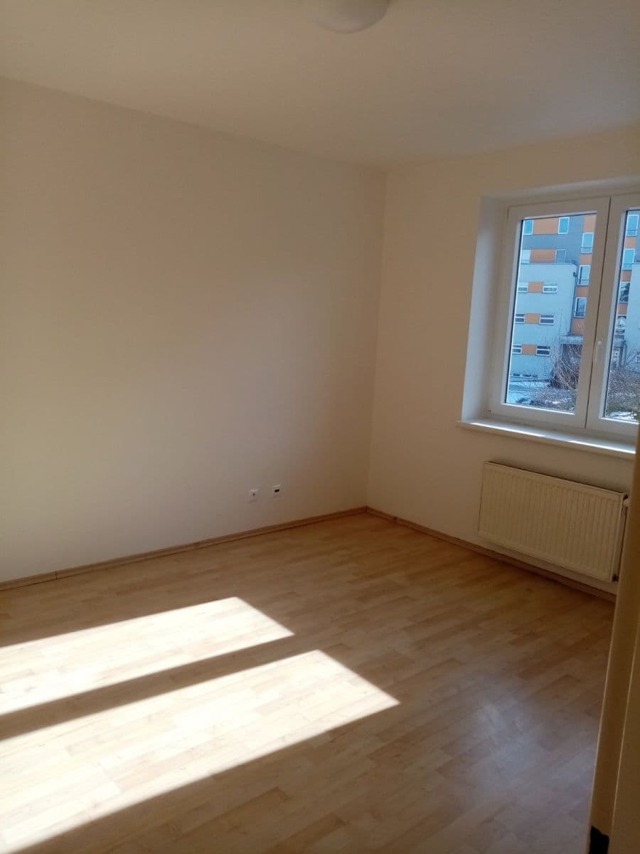 Prenájom bytu 2-izbový 50 m², U Tvrze, Praha, Praha Prenájom bytu 2-izbový 50 m², U Tvrze, Praha, Praha