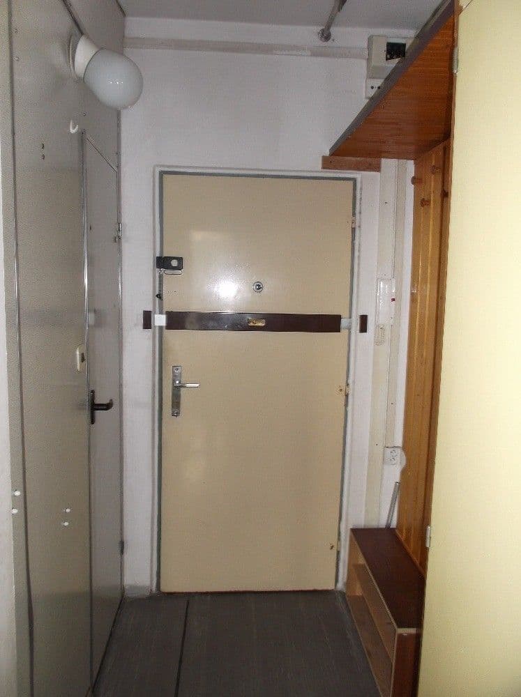 Predaj bytu 1-izbový 21 m², Karla IV., Ústí nad Labem, Ústecký kraj Predaj bytu 1-izbový 21 m², Karla IV., Ústí nad Labem, Ústecký kraj