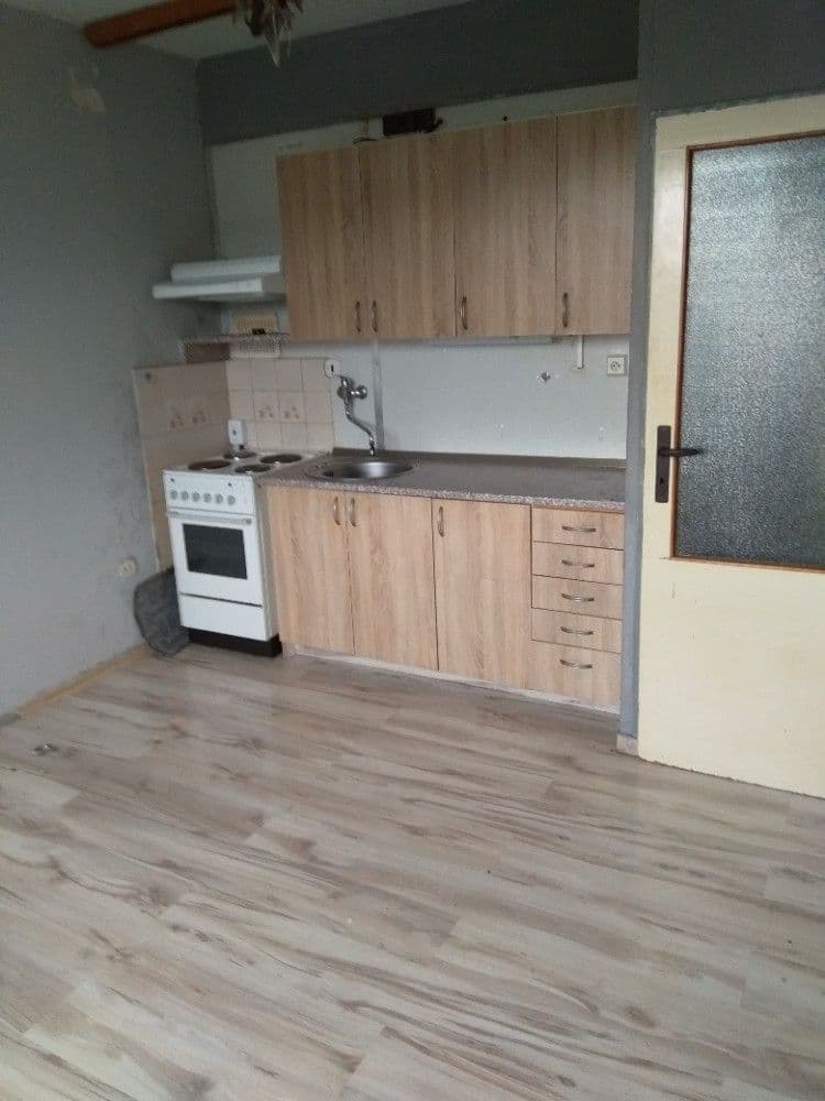 Predaj bytu 1-izbový 21 m², Karla IV., Ústí nad Labem, Ústecký kraj Predaj bytu 1-izbový 21 m², Karla IV., Ústí nad Labem, Ústecký kraj
