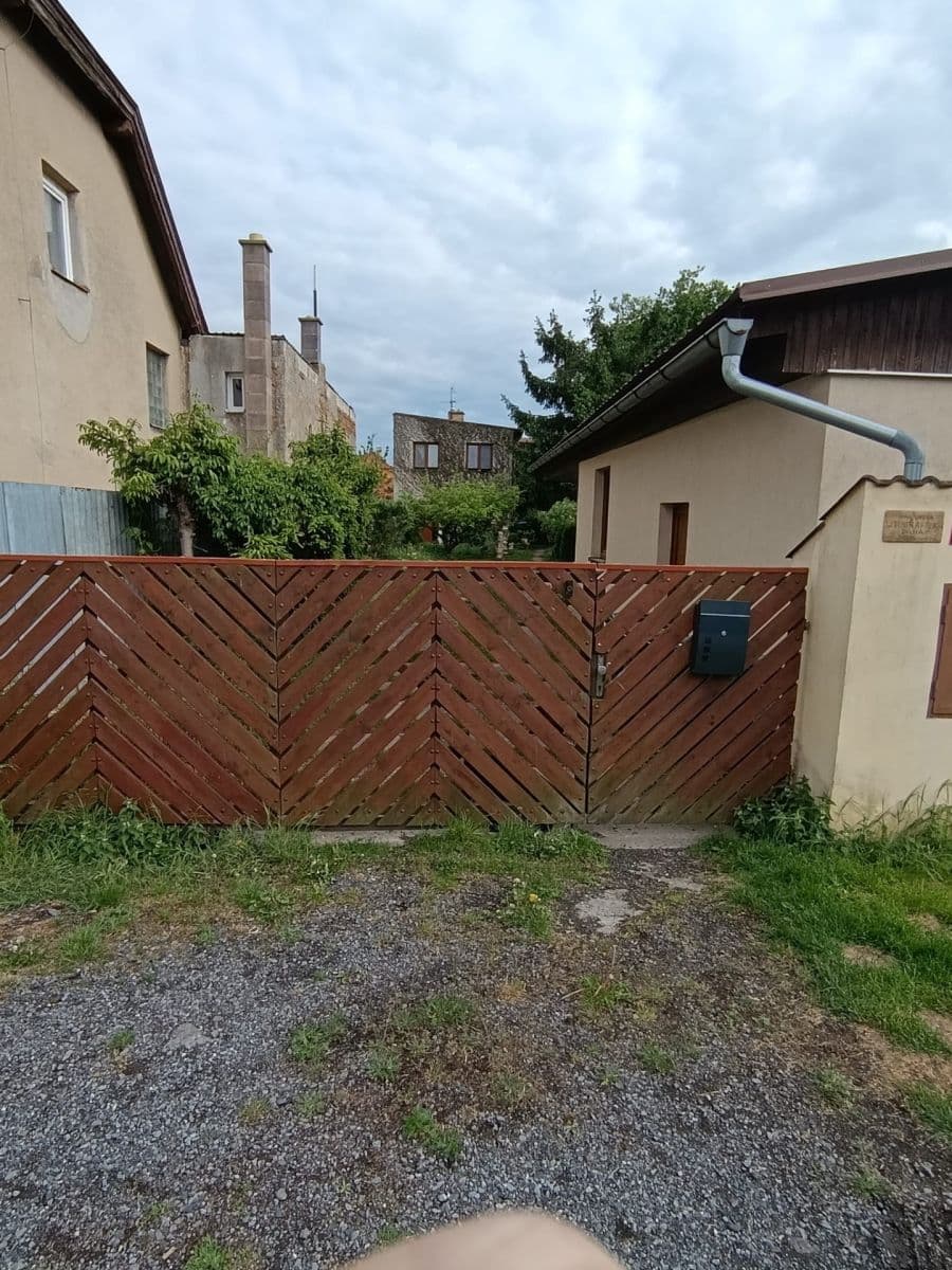 Predaj domu 205 m², pozemek 357 m², Srbská, Úvaly, Středočeský kraj Predaj domu 205 m², pozemek 357 m², Srbská, Úvaly, Středočeský kraj