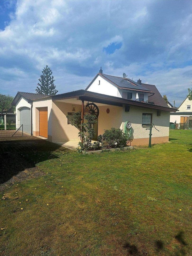 Predaj domu 104 m², pozemek 520 m², Dillingen an der Donau, Bavorsko Predaj domu 104 m², pozemek 520 m², Dillingen an der Donau, Bavorsko