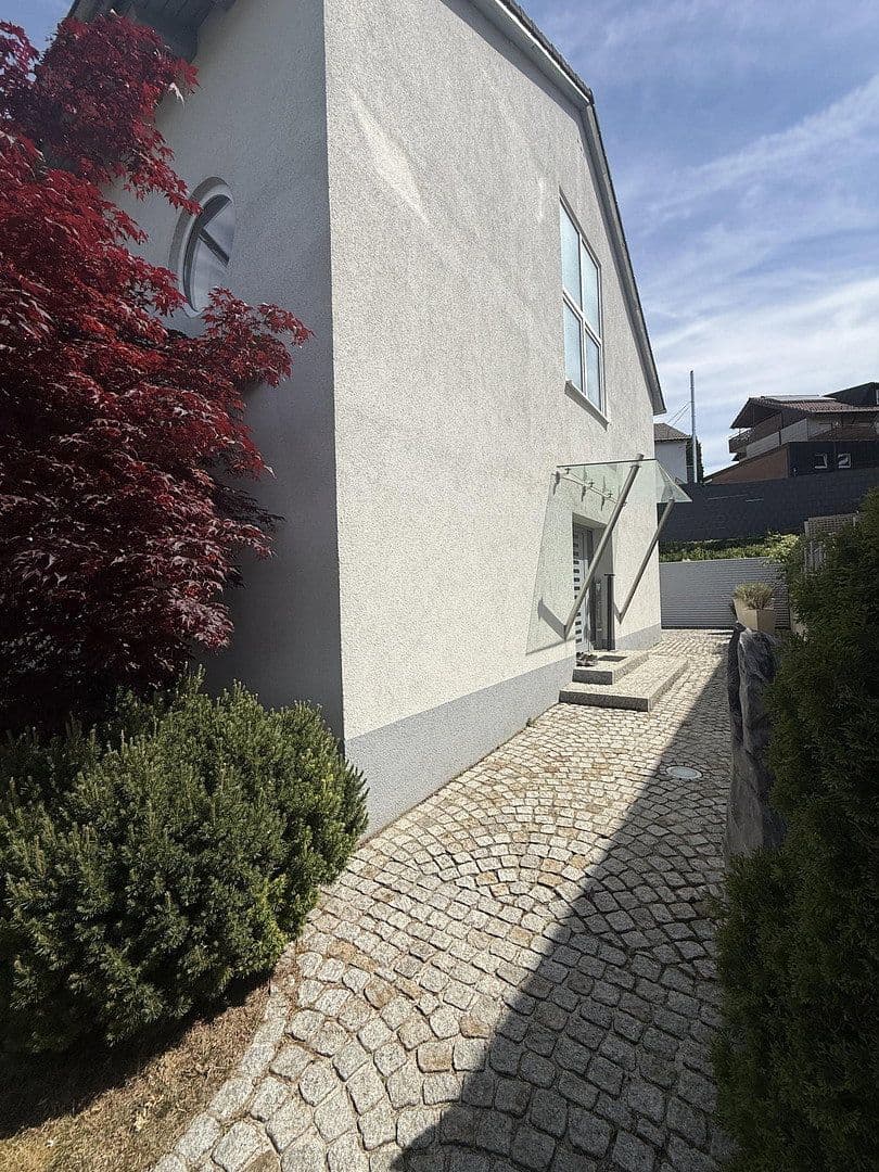 Predaj domu 182 m², pozemek 474 m², Allmersbach im Tal, Bádensko-Wurttembersko Predaj domu 182 m², pozemek 474 m², Allmersbach im Tal, Bádensko-Wurttembersko