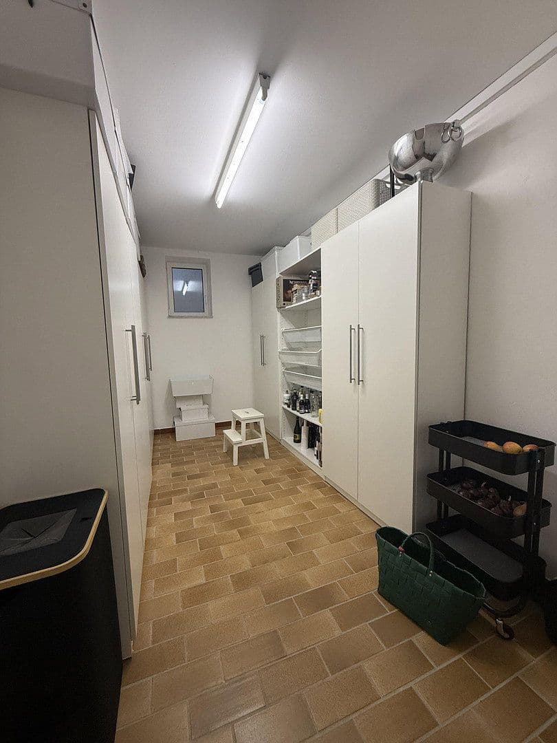 Predaj domu 182 m², pozemek 474 m², Allmersbach im Tal, Bádensko-Wurttembersko Predaj domu 182 m², pozemek 474 m², Allmersbach im Tal, Bádensko-Wurttembersko