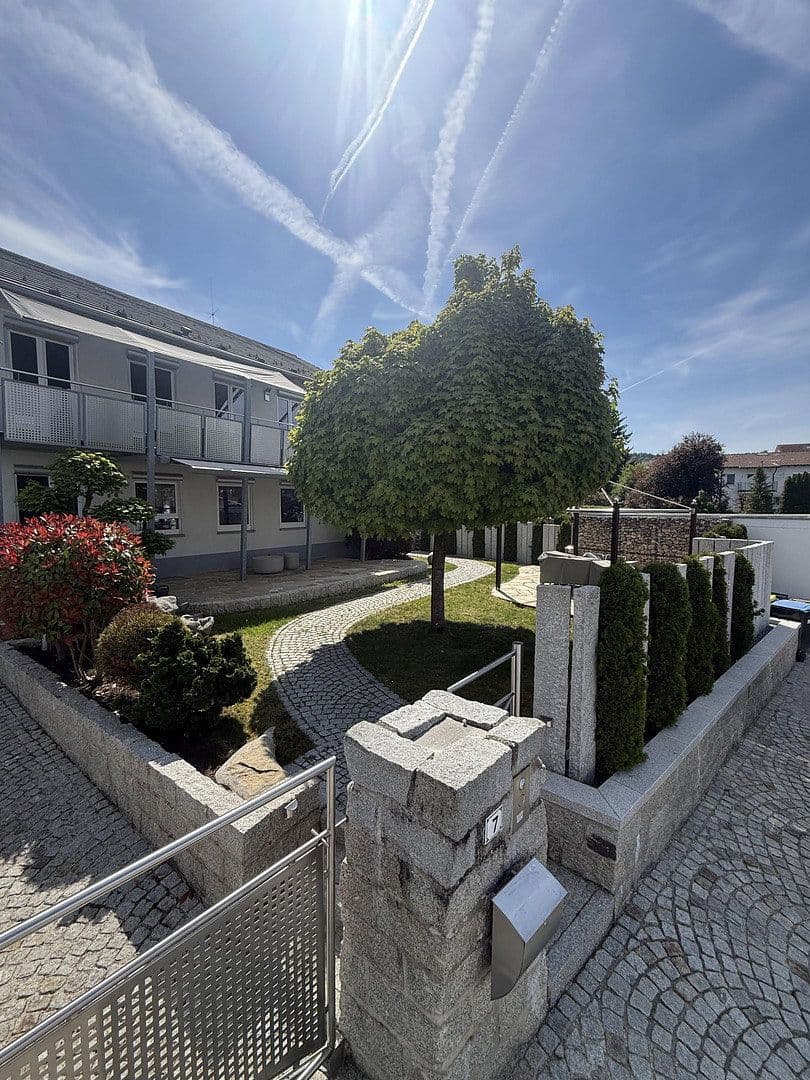 Predaj domu 182 m², pozemek 474 m², Allmersbach im Tal, Bádensko-Wurttembersko Predaj domu 182 m², pozemek 474 m², Allmersbach im Tal, Bádensko-Wurttembersko