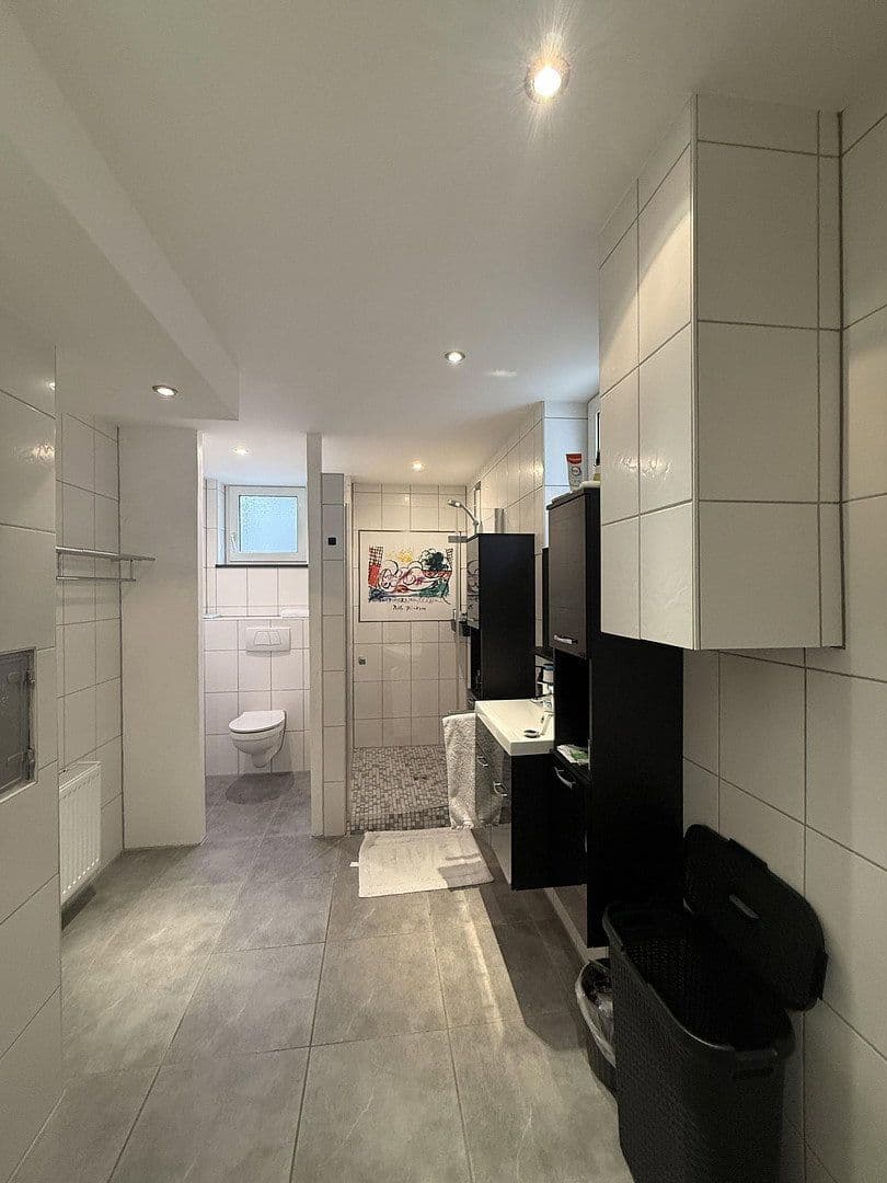 Predaj domu 182 m², pozemek 474 m², Allmersbach im Tal, Bádensko-Wurttembersko Predaj domu 182 m², pozemek 474 m², Allmersbach im Tal, Bádensko-Wurttembersko