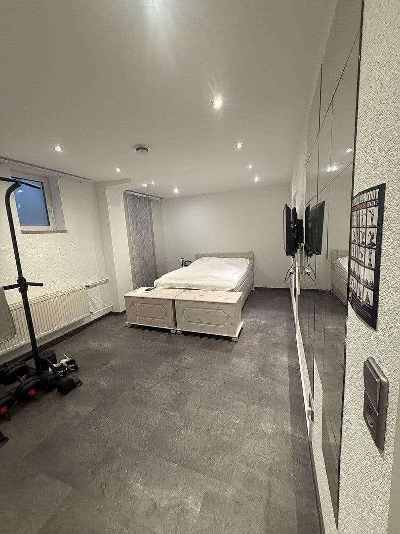 Predaj domu 182 m², pozemek 474 m², Allmersbach im Tal, Bádensko-Wurttembersko Predaj domu 182 m², pozemek 474 m², Allmersbach im Tal, Bádensko-Wurttembersko