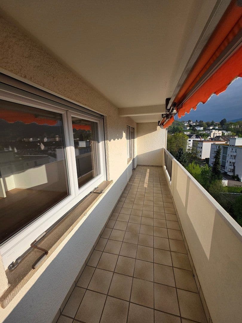 Prenájom bytu 3-izbový 80 m², Baccarat-Straße 13, Gernsbach, Bádensko-Wurttembersko Prenájom bytu 3-izbový 80 m², Baccarat-Straße 13, Gernsbach, Bádensko-Wurttembersko