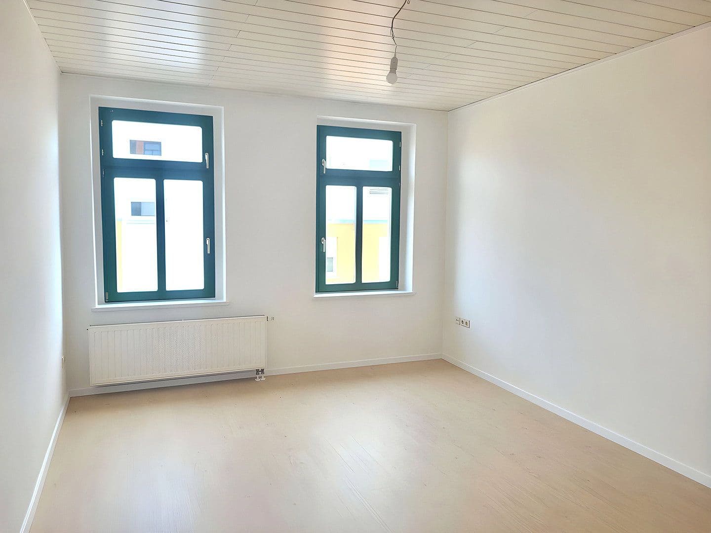 Prenájom bytu 4-izbový 115 m², Dieskaustraße 224, Leipzig, Sasko Prenájom bytu 4-izbový 115 m², Dieskaustraße 224, Leipzig, Sasko