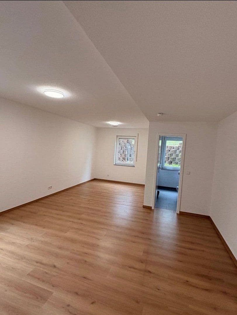 Prenájom bytu 1-izbový 42 m², Fliederweg 9, Landsberg, Sasko-Anhaltsko Prenájom bytu 1-izbový 42 m², Fliederweg 9, Landsberg, Sasko-Anhaltsko