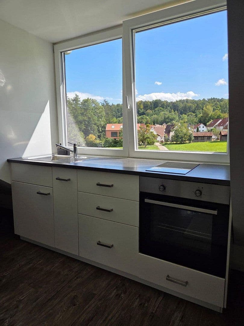 Prenájom bytu 1-izbový 45 m², Weinstadt, Bádensko-Wurttembersko Prenájom bytu 1-izbový 45 m², Weinstadt, Bádensko-Wurttembersko