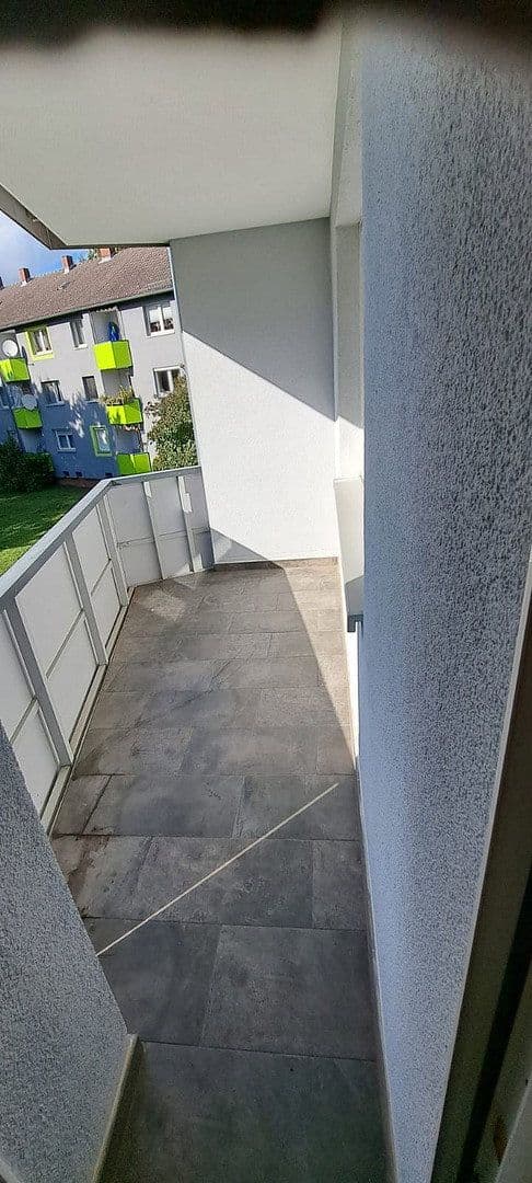 Prenájom bytu 3-izbový 58 m², Sigmund-Freud-Straße 43, Frankfurt am Main, Hesensko Prenájom bytu 3-izbový 58 m², Sigmund-Freud-Straße 43, Frankfurt am Main, Hesensko