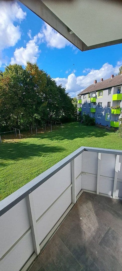 Prenájom bytu 3-izbový 58 m², Sigmund-Freud-Straße 43, Frankfurt am Main, Hesensko Prenájom bytu 3-izbový 58 m², Sigmund-Freud-Straße 43, Frankfurt am Main, Hesensko