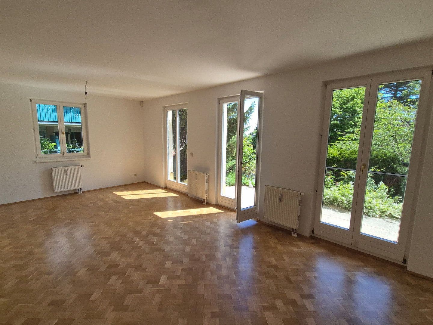 Predaj bytu 3-izbový 95 m², Wien, Viedeň Predaj bytu 3-izbový 95 m², Wien, Viedeň